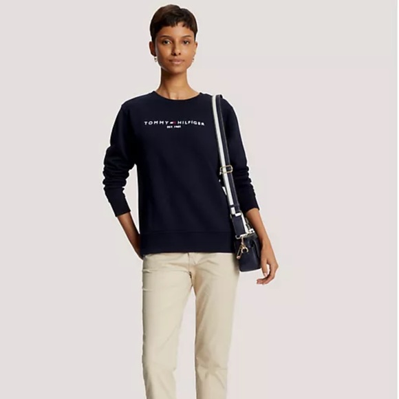 Tommy Hilfiger Navy Blue Logo Sweater - Picture 1 of 4